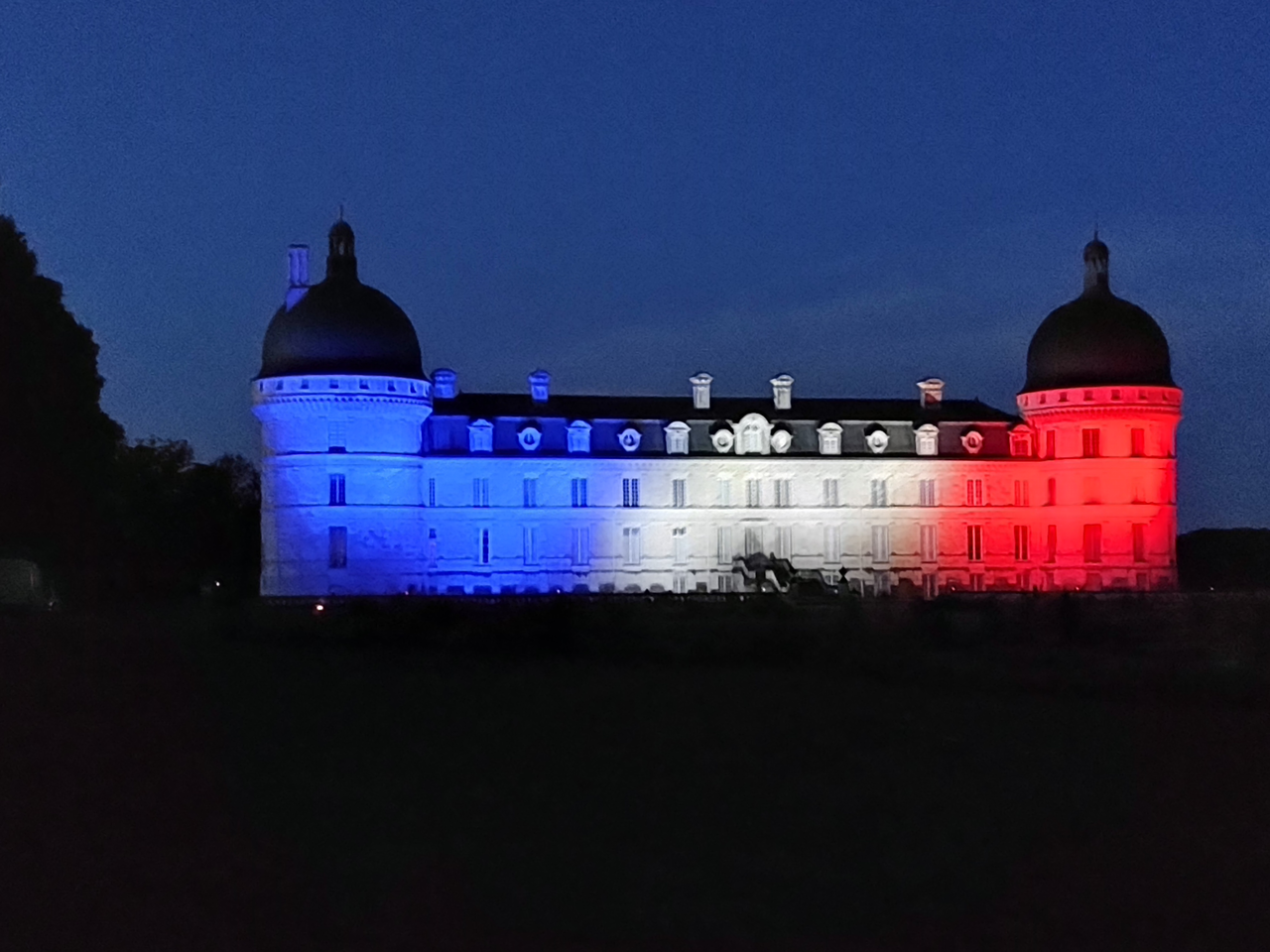 Chateau illuminé